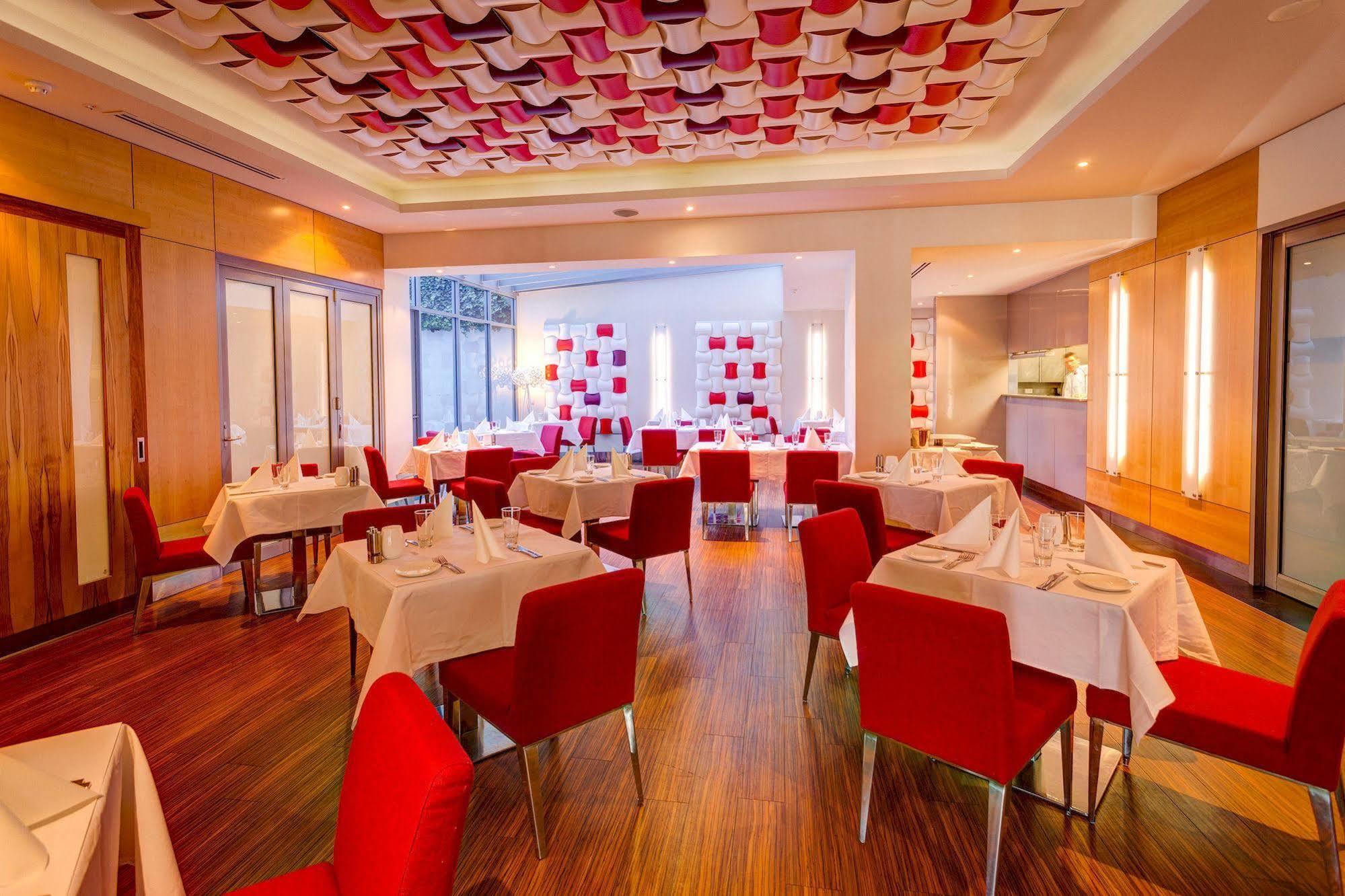 Mantra Charles Hotel لونسيستون المظهر الخارجي الصورة